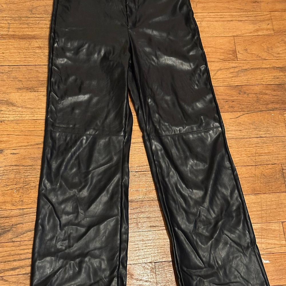 SHEIN Black Wide Leg Pants with Sleek Design